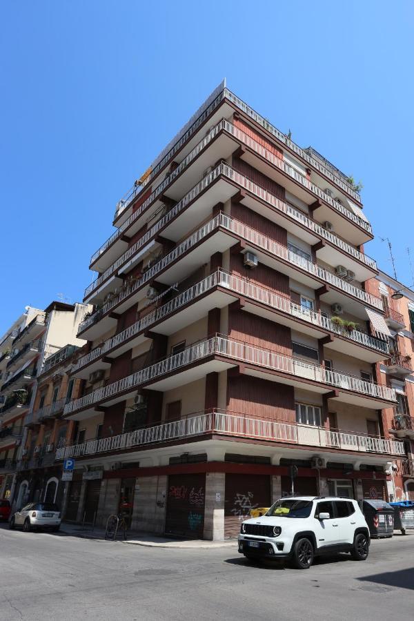 Visconti 46 Central Apartments Бари Экстерьер фото